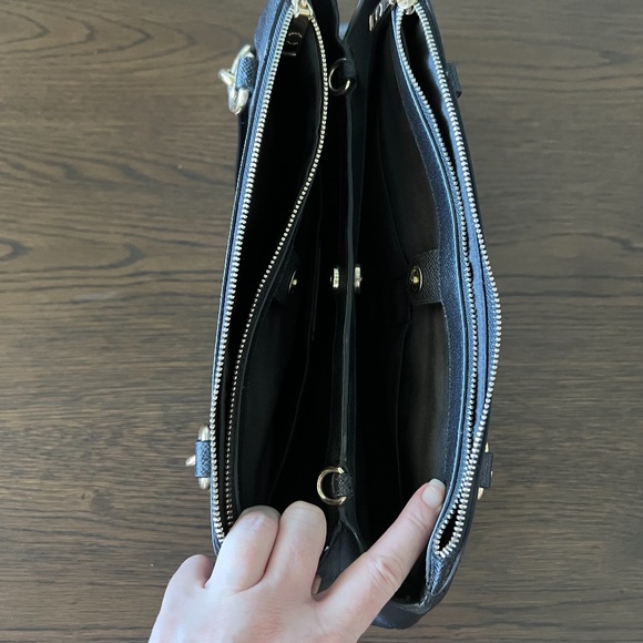 Coach Carryall Mini Brooke Light Goldlack Leather Shoulder Bag - Picture 9 of 16